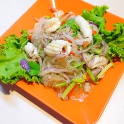 ยำวุ้นเส้น