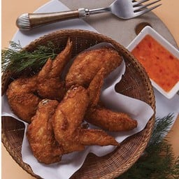 ปีกไก่ทอด Crispy Chicken Wings