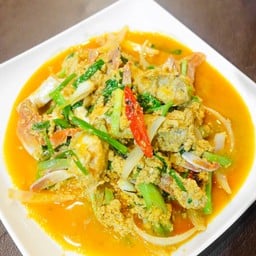 ปูม้าผัดผงกะหรี่