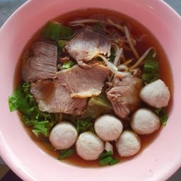 ก๋วยเตี๋ยวเนื้อธรรมดา