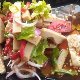 ยำหมูยอ