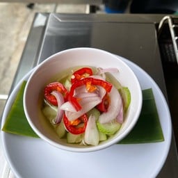 ชุดอาจาด