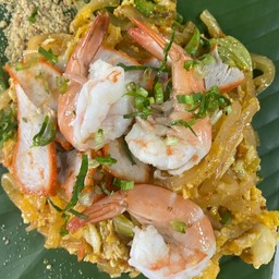 ผัดไทยกุ้งสด