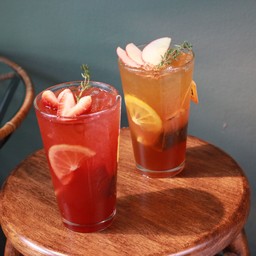 น้ำสตอเบอรี่ผสมชา Ceylon