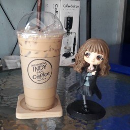 ผัดไทย INDY coffee  By jeab ราษฎร์บูรณะ
