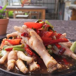 เกาเหลาตีนไก่