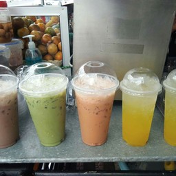 น้ำผลไม้ปั่น ชา-กาแฟ (รถพ่วงข้างน้ำเย็นคาเฟ่) -