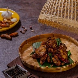 ไก่ทอดขมิ้น