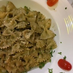 สปาเก็ตตี้เพสโต้