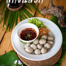 ก๋วยเตี๋ยววัดดงมูลเหล็ก By เฮียปลั๊ก