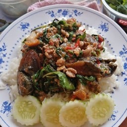 ร้านข้าวไข่เจียวทรงเครื่อง