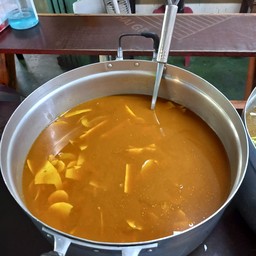 แกงเหลืองปลา/กุ้ง