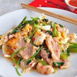 สุกี้แห้งหมู