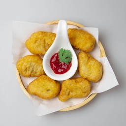 นักเกตไก่ 6 ชิ้น