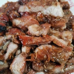 บานชื่นหมูย่างไหหลำ