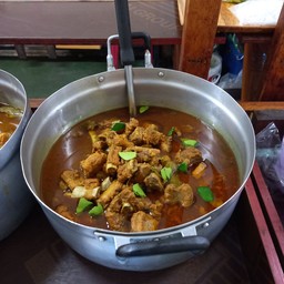 แกงคั่วชี่โครงหมู