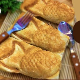 ครัวซองต์ ไทยากิ ทามะยากิ - บางแสน บางแสน