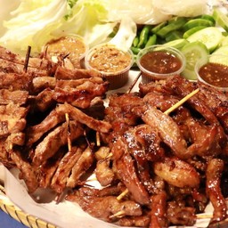 หมูปลาร้ามหญ่ (คอมโบ้)