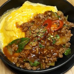 ข้าวพริกเผาเนื้อสับ
