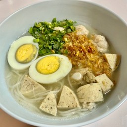 ก๋วยจั๊บญวนจัมโบ้