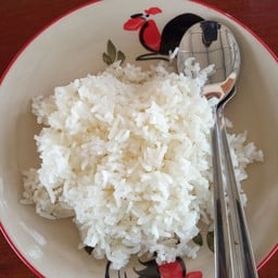 ก๋วยเตี๋ยวธนพร