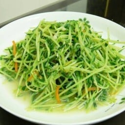 ผัดโต้วเหมี่ยว