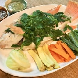 ปลาทับทิมนึ่งแจ่ว