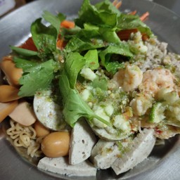 ยำต้องโดน