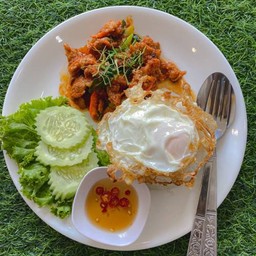 ผัดพริกแกงราดข้าว (Spicy Stir Fried Meat with Curry Paste over Rice) #D
