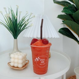 สตอเบอรี่ปั่น