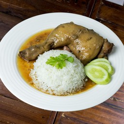 ข้าวไก่ตุ๋น