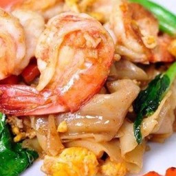 ผัดซีอ้ิวเส้นใหญ่กุ้ง