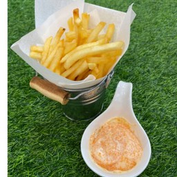 เฟรนช์ฟรายส์กับซอสไข่กุ้ง (French Fries with Shrimp Eggs Sauce) #D