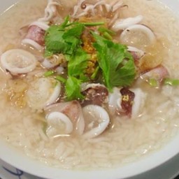 ข้าวต้มปลาหมึก