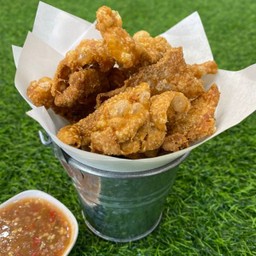 หนังไก่ทอดกรอบทรงเครื่อง (Crispy Chicken Skin) #D