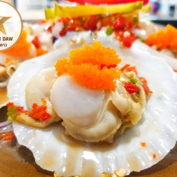 ยำหอยเชลล์ไข่กุ้งเป็นดาว (เดลิเวอรี่)