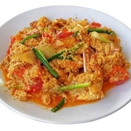 ปูผัดผงกะหรี่ราดข้าว