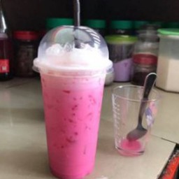 น้ำนมชมพู