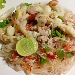 ส้มตำ ตำ-รวย!!