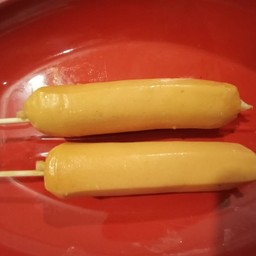 ไส้กรอกหนังกรอบ