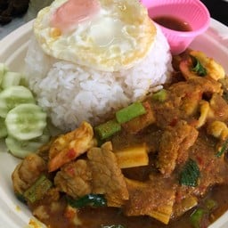 พี่หนิง อาหารตามสั่ง