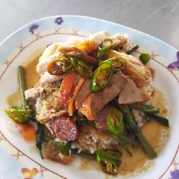 เจ้าสัวโภชนา(เป็ดย่าง&เเตี๋ยวต้มยำ&ตามสั่ง) สามพราน