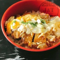ข้าวหน้าหมูทงคัตสึ