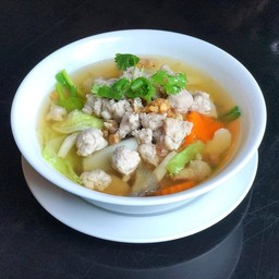 แกงจืดเต้าหู้หมูสับ