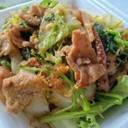 อ.สุกี้รสเด็ด