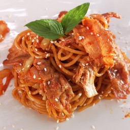 สปาเก็ตตี้ ผัดกิมจิ