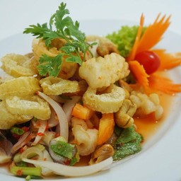 ยำสามกรอบ