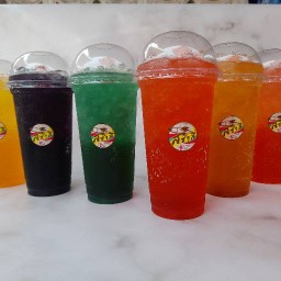 ส.ซาสี่ น้ำจรวดซ่าส์ ชากาแฟโบราณ