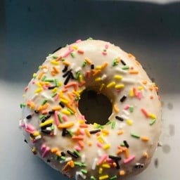 Daily Donuts ปทุมธานี สาขาตลาดไอยรา
