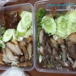 80 บาท น้อยมาก เนื้อย่างเหนียว 